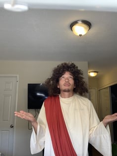 jesus_me Halloween costume contest